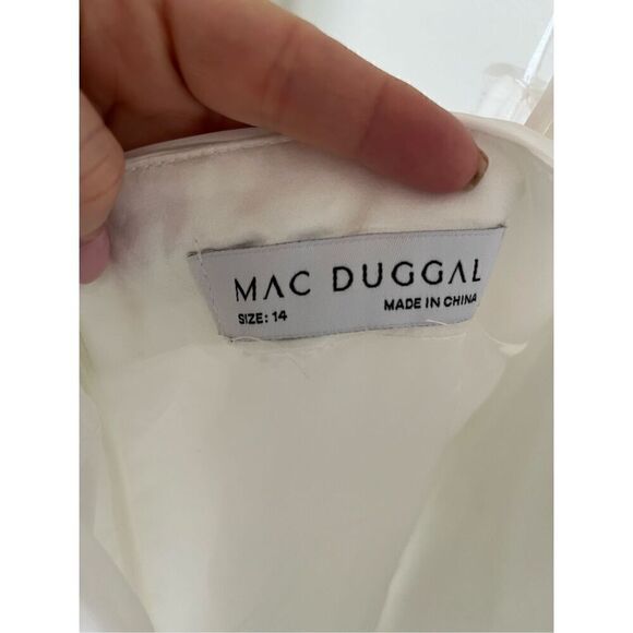 Mac Duggal PLUNGE OSTRICH FEATHER A LINE GOWN New - Picture 7 of 7